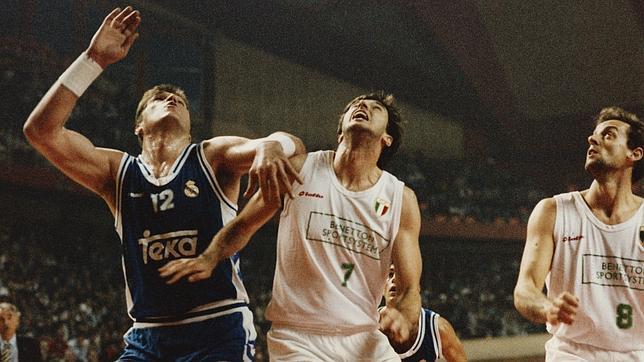 Contra otro genio del baloncesto: Toni Kukoc